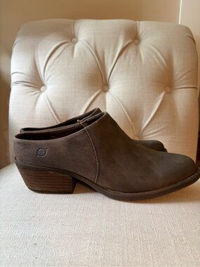 Born Distressed Brown Leather Starr Clog